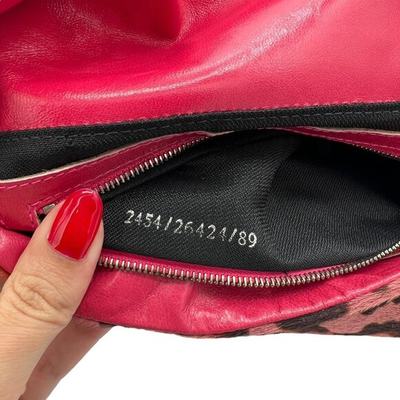Vintage Fendi hot pink leopard print Baguette shoulder bag - Picture 4 of 8